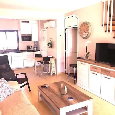 And Golf 4 Bedroom *