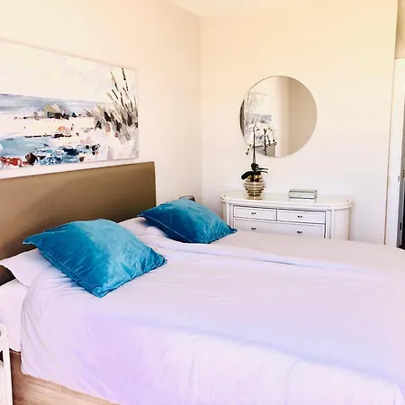 And Golf 4 Bedroom 마스팔로마스