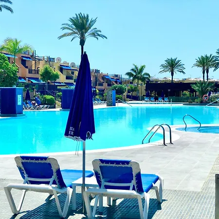 And Golf 4 Bedroom 마스팔로마스