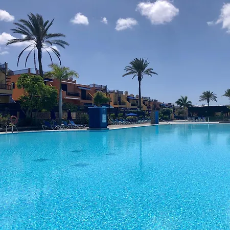 And Golf 4 Bedroom 마스팔로마스