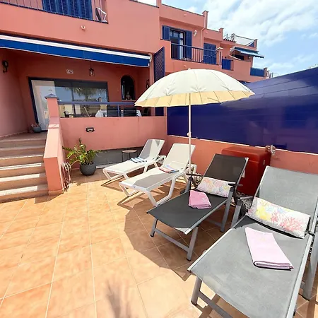 펜션 And Golf 4 Bedroom 마스팔로마스